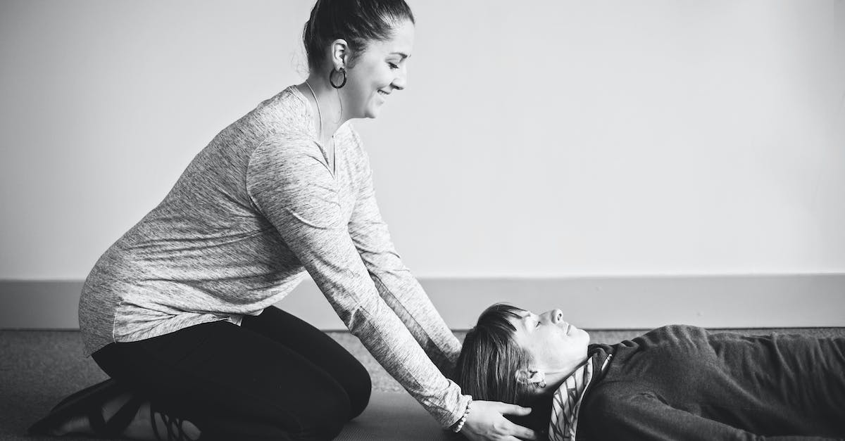 What to Wear to a Massage on Your Period? PinkParcel